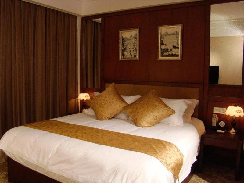 Linjiang 3*